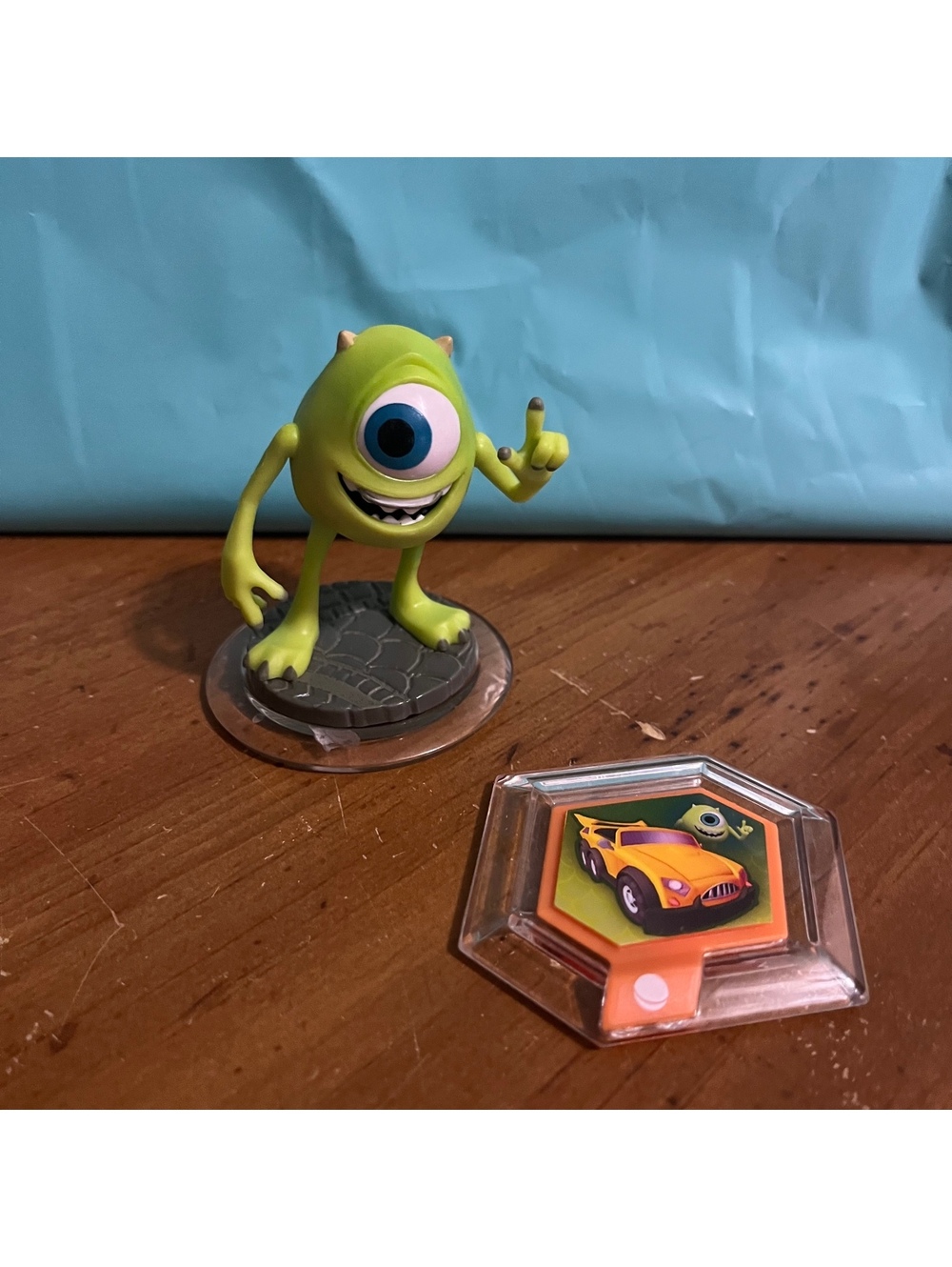 Disney Infinity 1.0 Lot Mike Wazowski & Mike’s Car Power Disc Monsters Inc